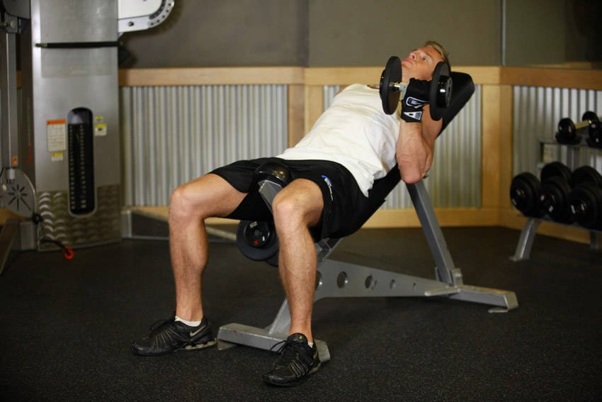 Incline Dumbbell Curl — End